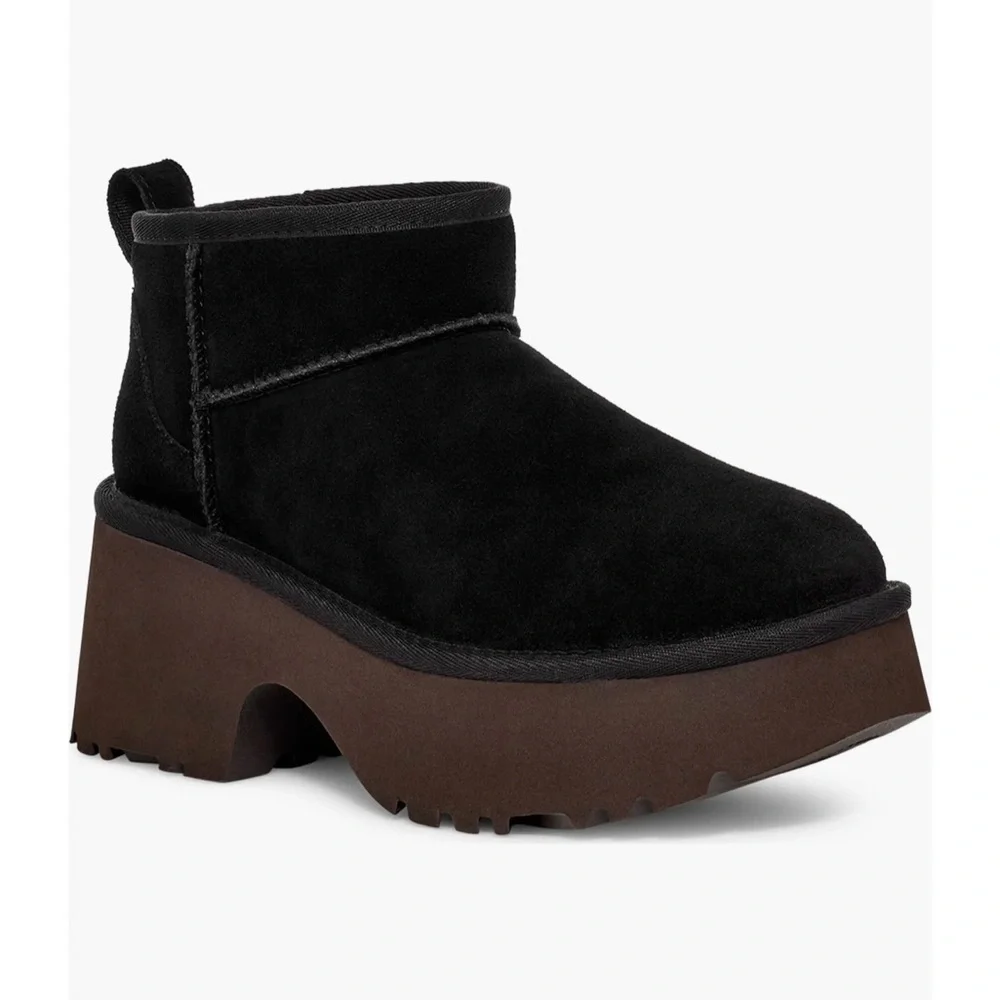 New UGG® Women's Classic Ultra Mini New Heights Boots size 10